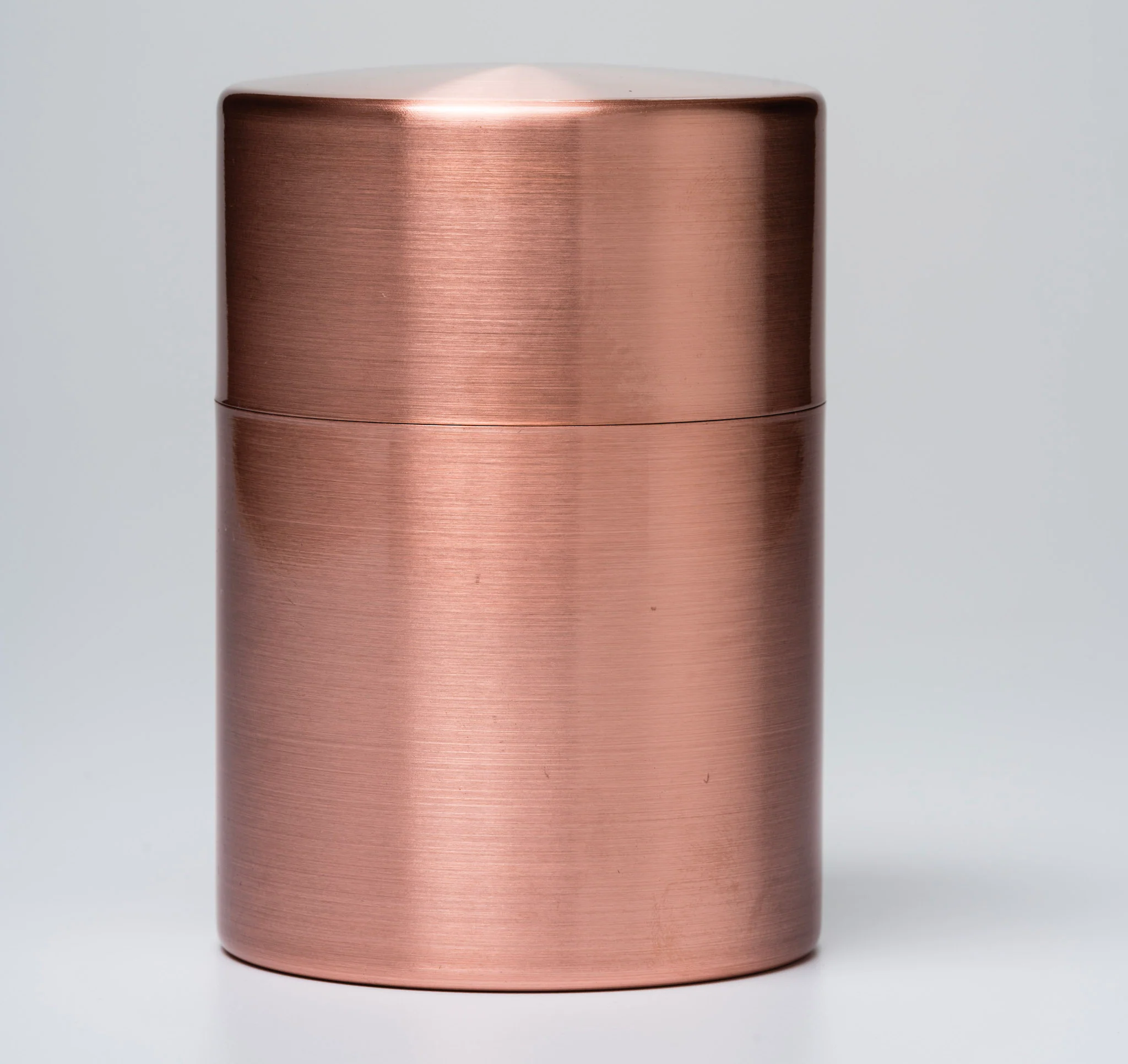 190-copper-matcha-caddy-japanese-tea-storage-chazutsu-3.webp Copper Matcha Caddy | Japanese Tea Storage Chazutsu