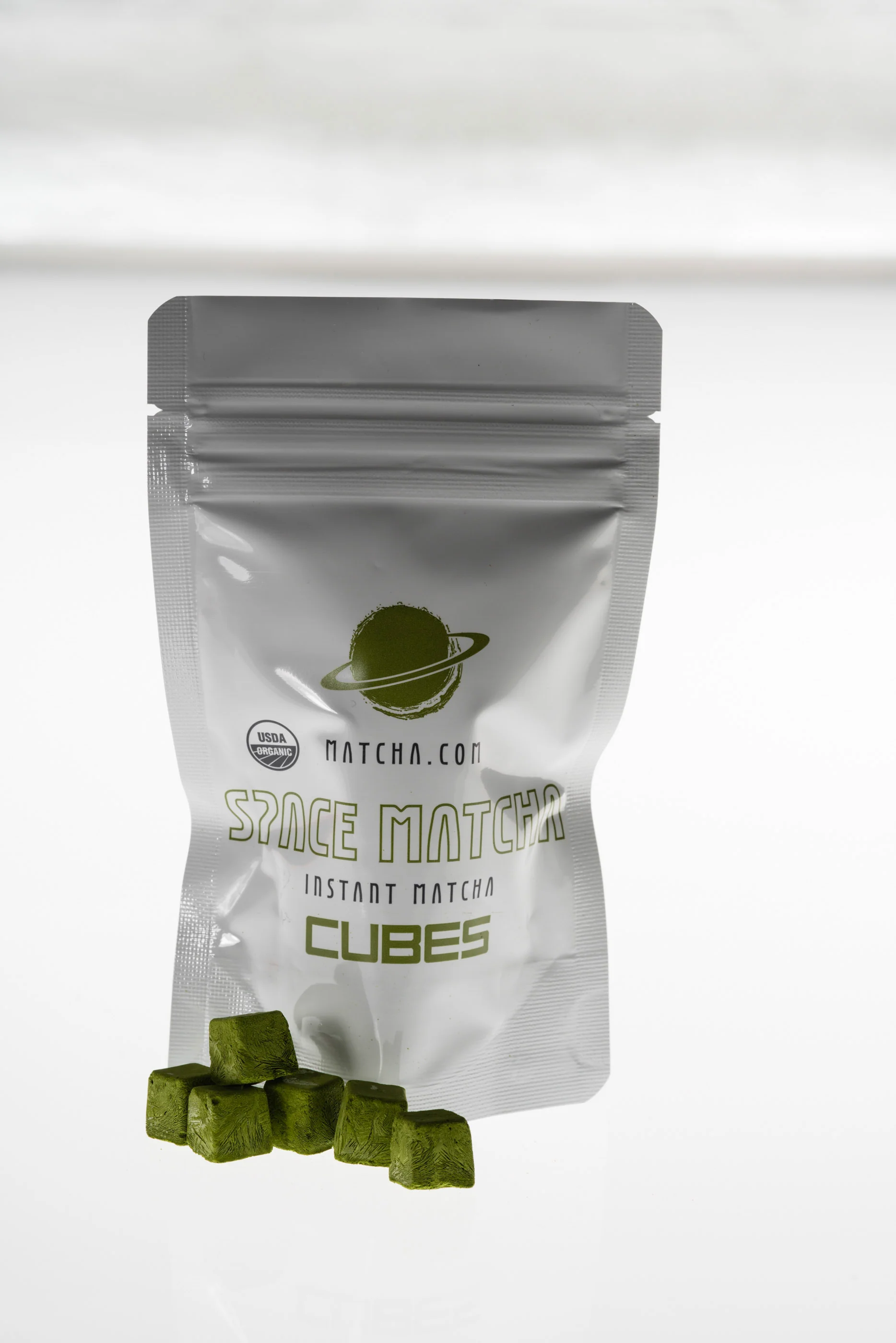 21-space-matchatm-organic-instant-matcha-cubes-14.webp Space Matcha™ Organic Instant Matcha Cubes