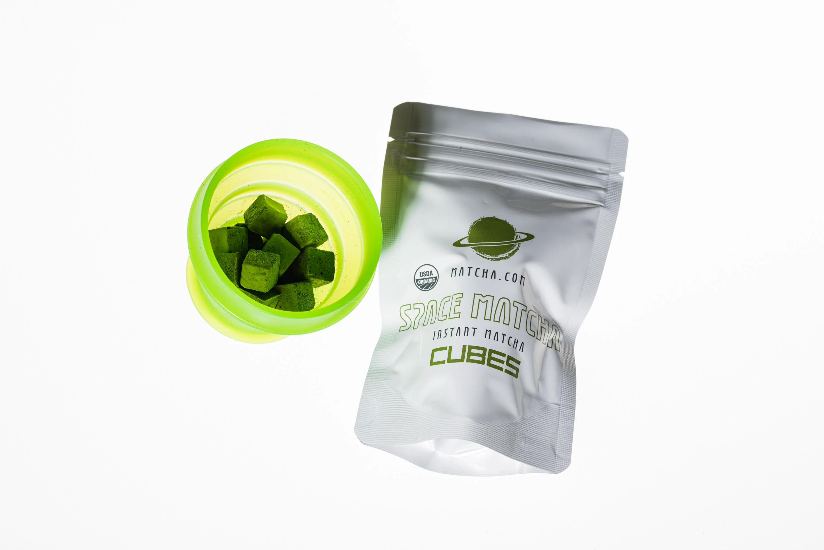 21-space-matchatm-organic-instant-matcha-cubes-7.webp Space Matcha™ Organic Instant Matcha Cubes